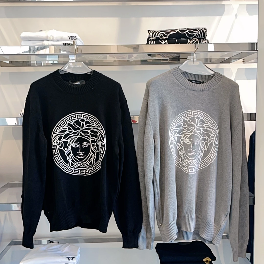 未使用 VERSACE/范思哲 男士美杜莎刺绣纯棉针织毛衣多色