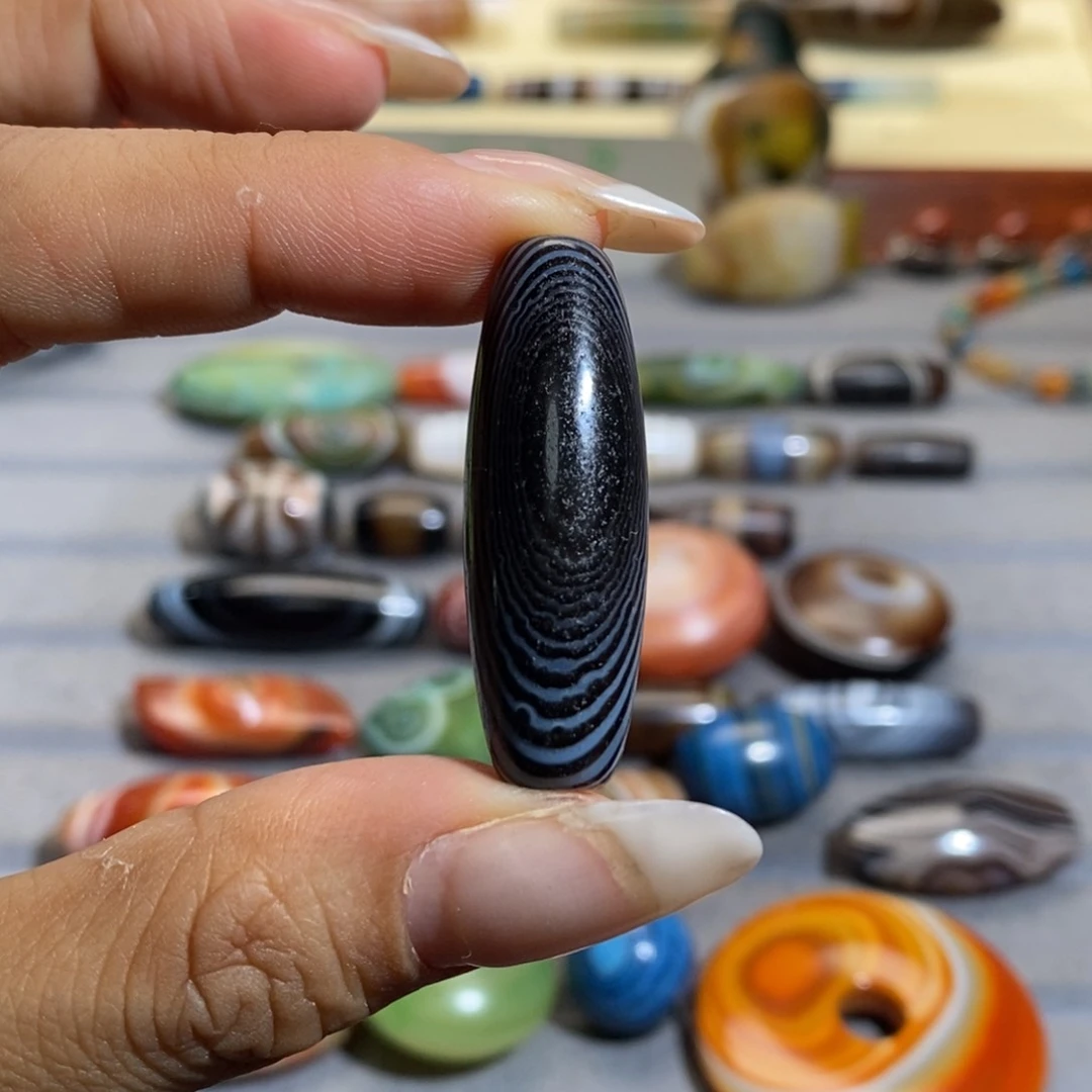 阿***优玛瑙/玉髓颈饰合金