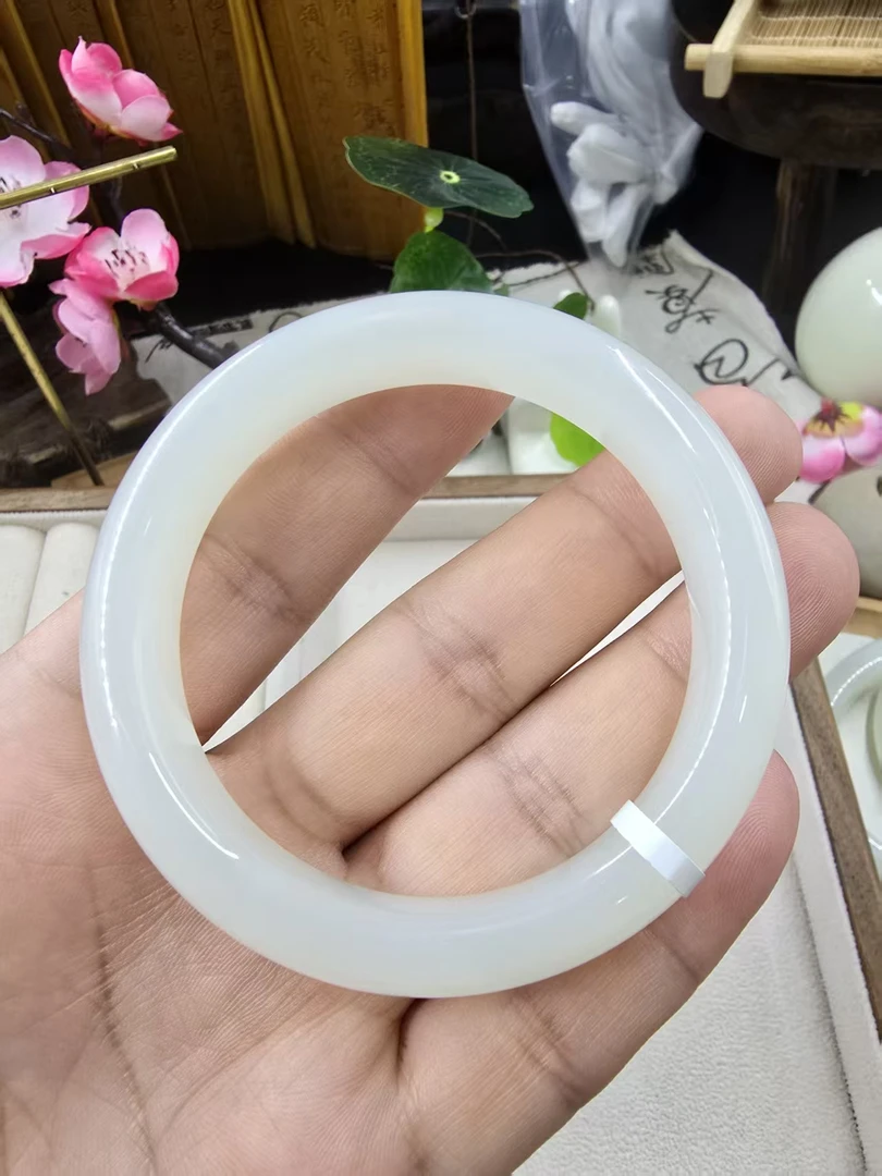 (一哥专属）GG-6001和田玉手镯56-59多样性发其一