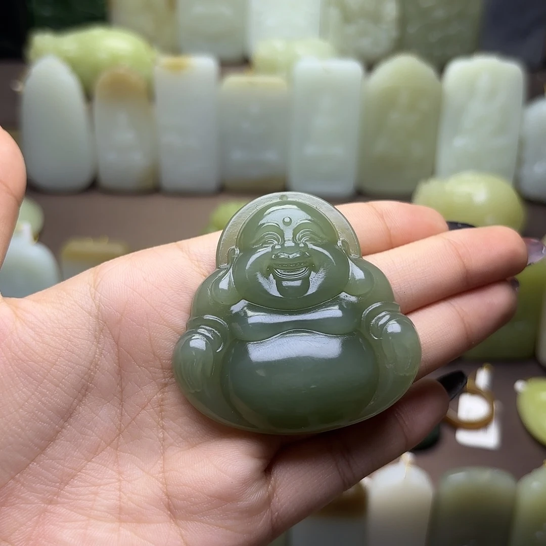 和田玉未镶嵌挂件