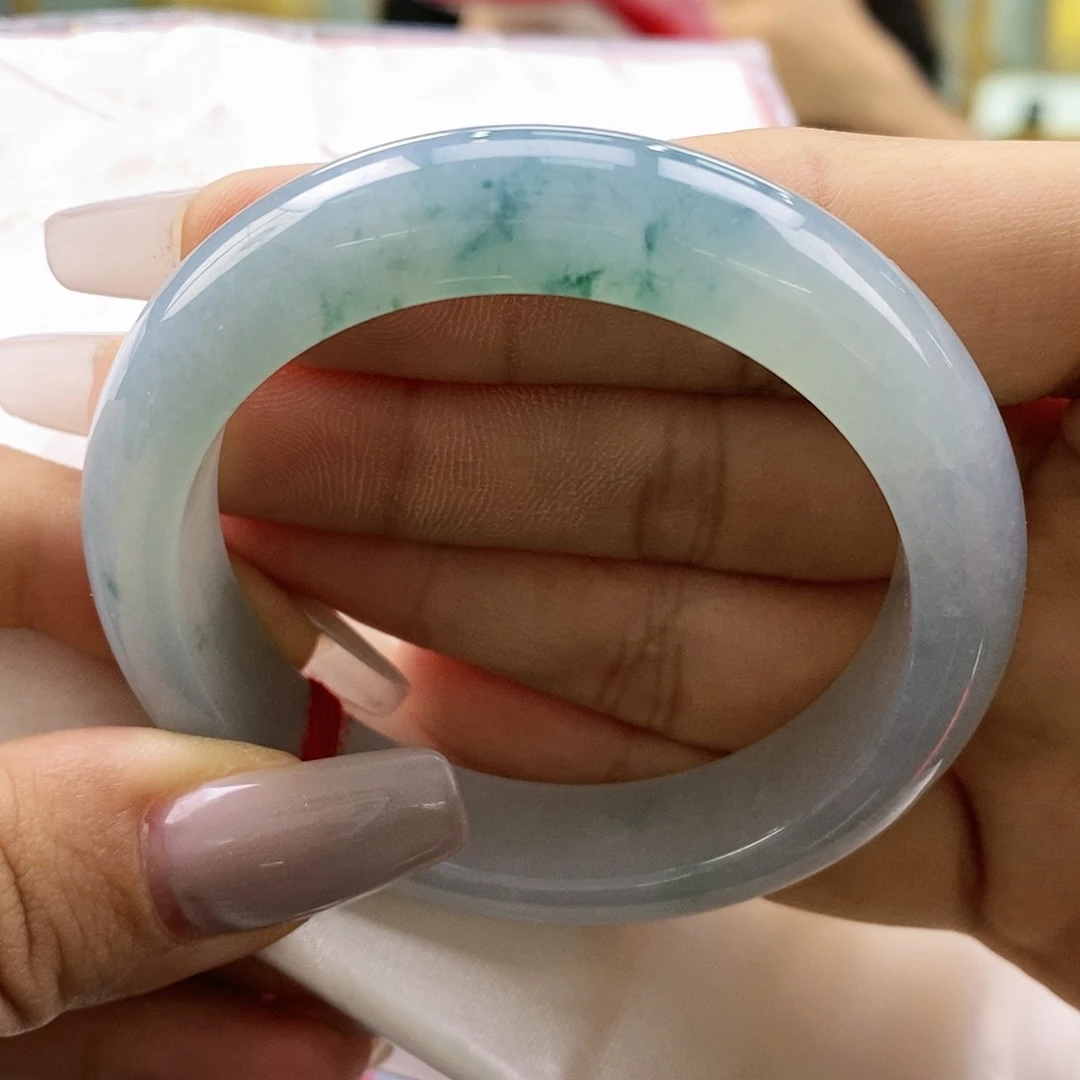 【闪购商品】未镶嵌手镯翡翠