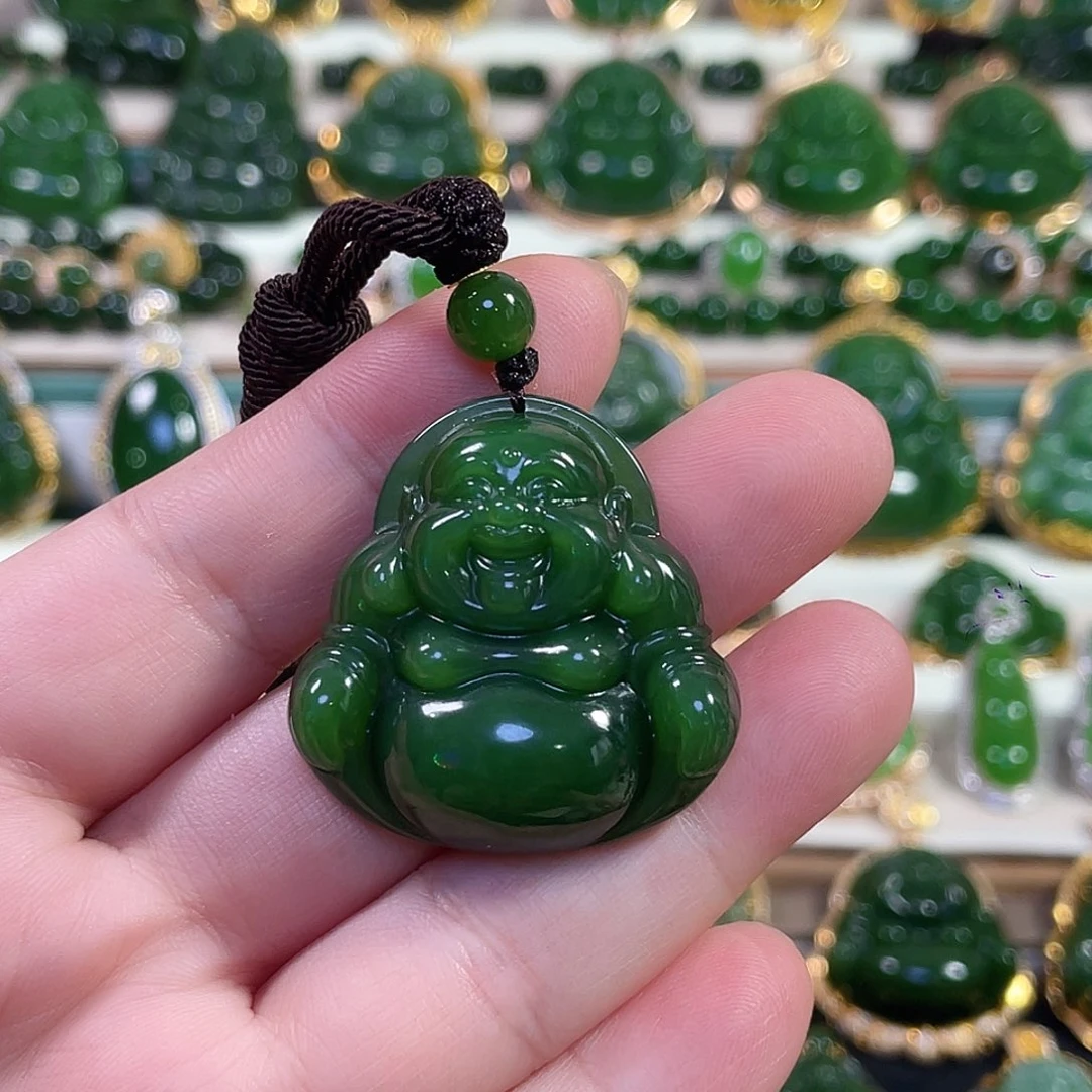 颈饰18K金镶嵌和田玉（碧玉）辣绿佛公35