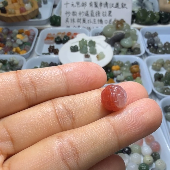 琳****未镶嵌和田玉珠宝半成品