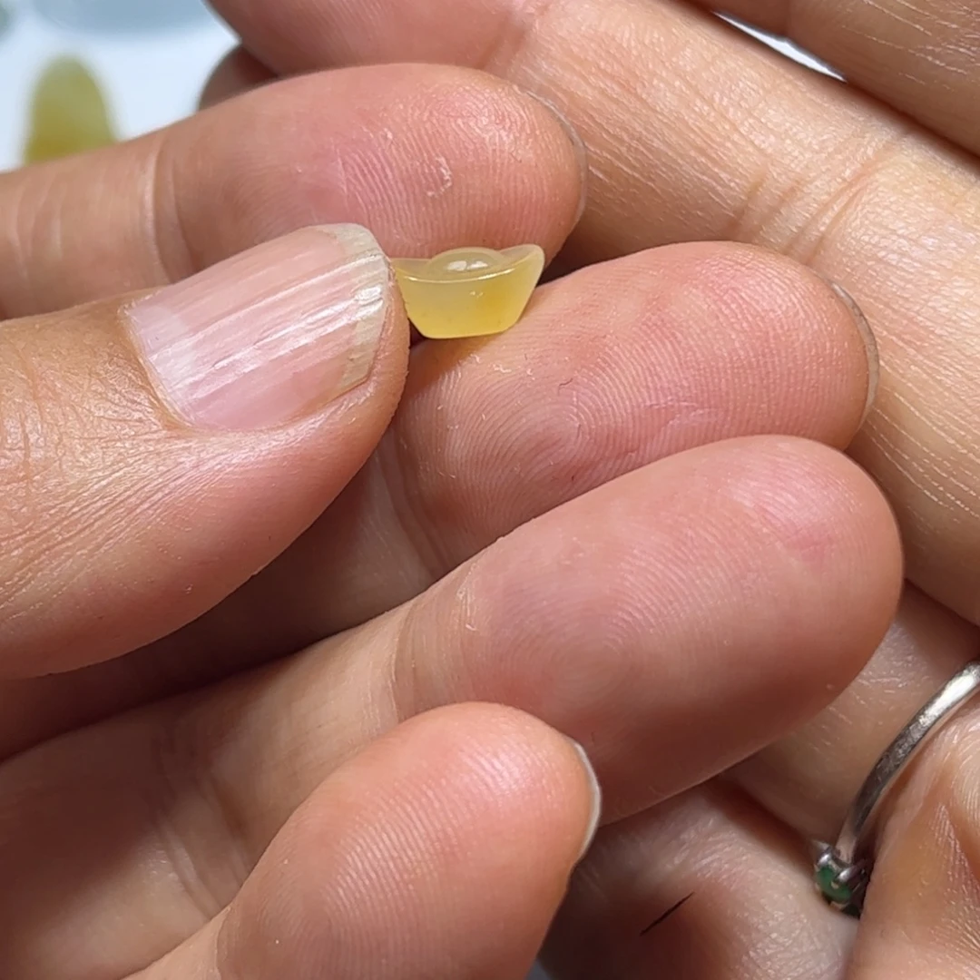 定制翡翠未镶嵌元宝