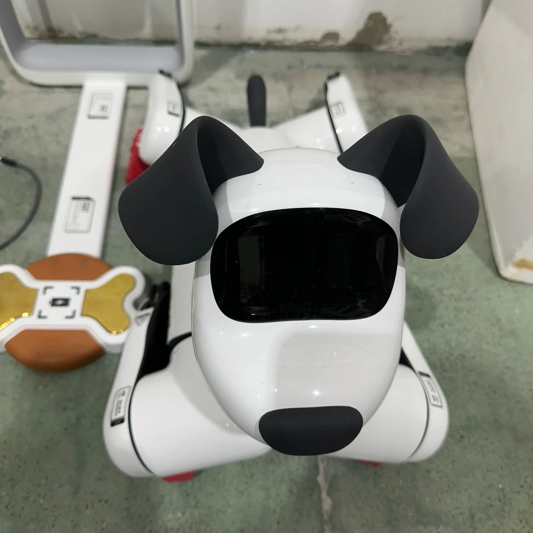 粉丝福利  创意玩具机器狗lll