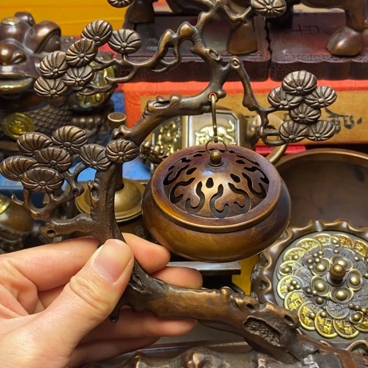 铜器摆件做工精良