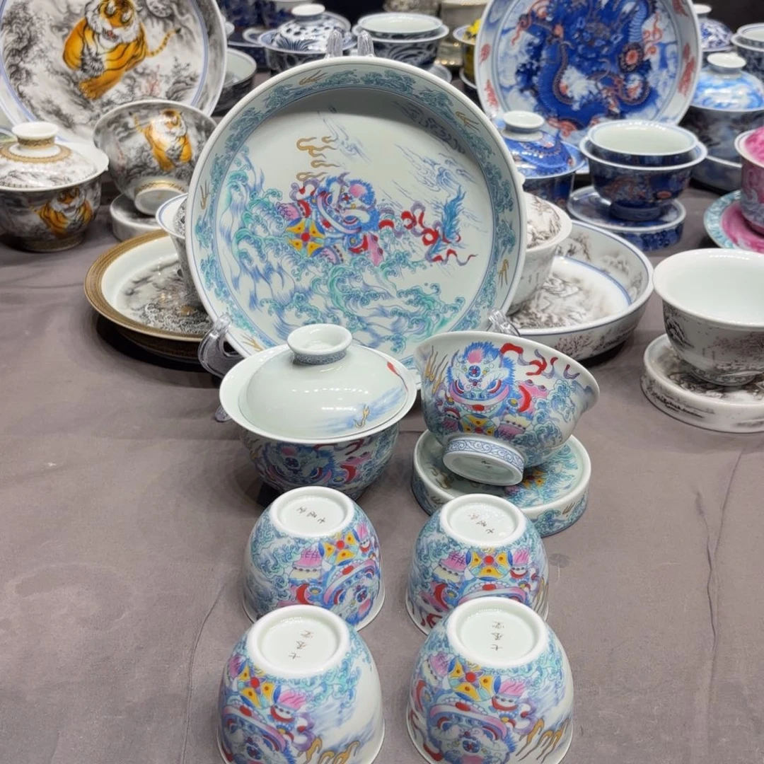 杯子巡**品景德镇陶瓷艺术展