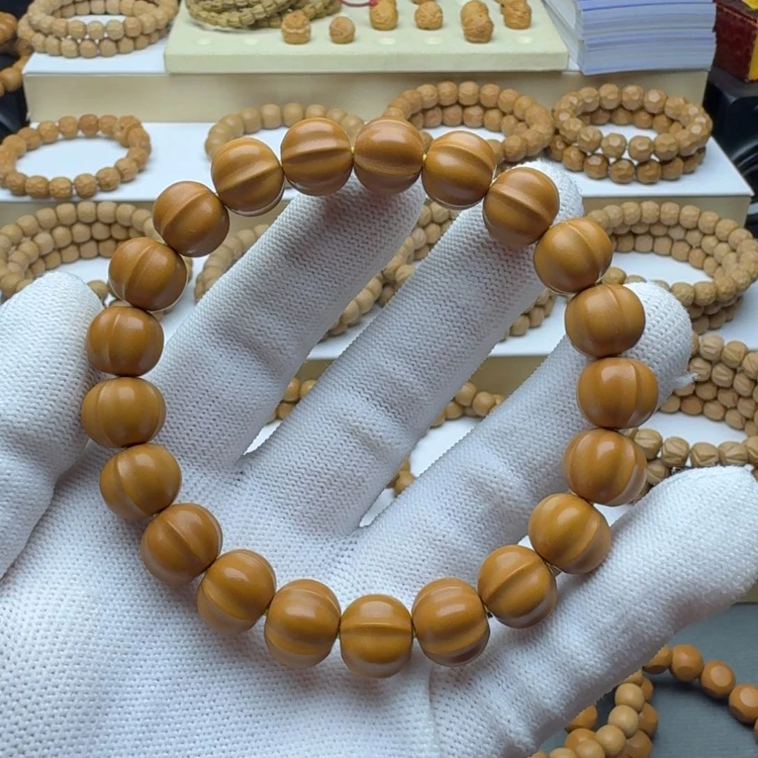 猴头核桃手串鲨鱼