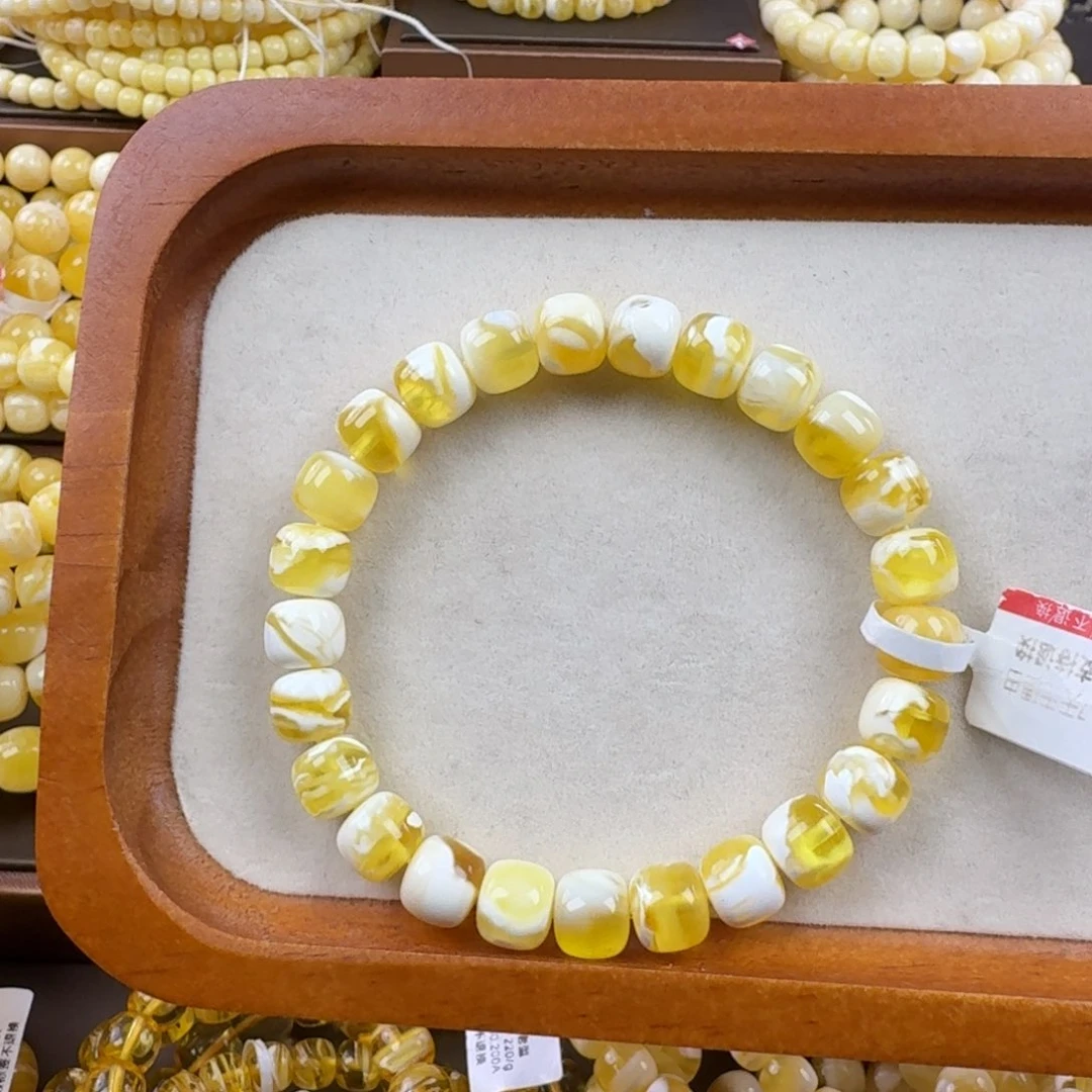 隔***王未镶嵌琥珀手链8.5mm裸发