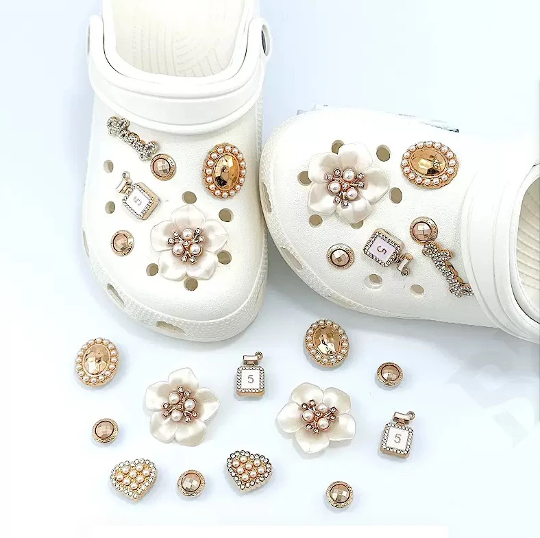 400-599号直播间为准清货洞洞鞋完美主义者不拍