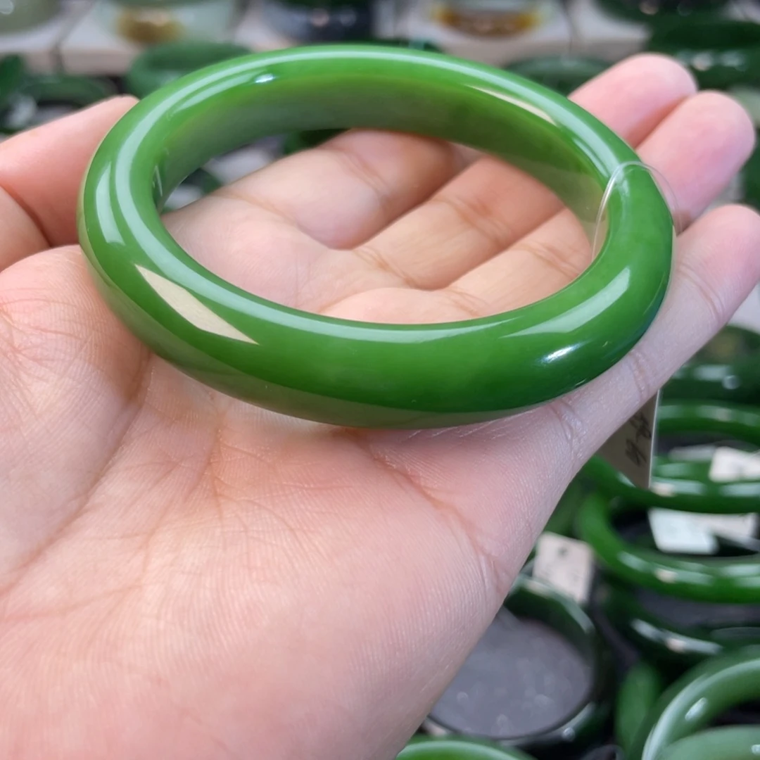 和田玉（碧玉）手镯未镶嵌