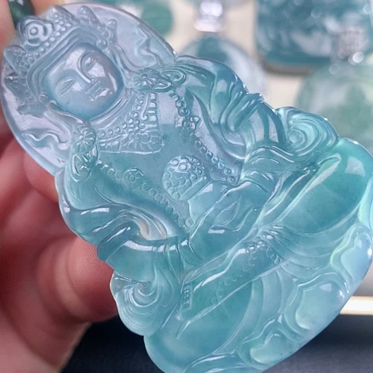 【闪购商品】翡翠颈饰未镶嵌天然翡翠