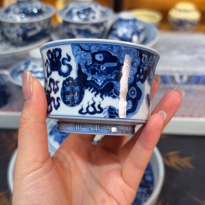 杯子………………………………………………