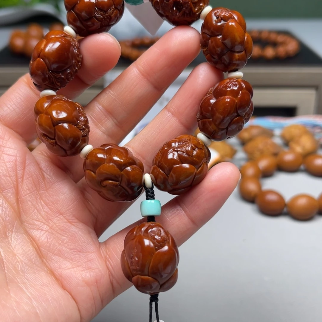 吊坠橄榄核订九品手串，没有现货