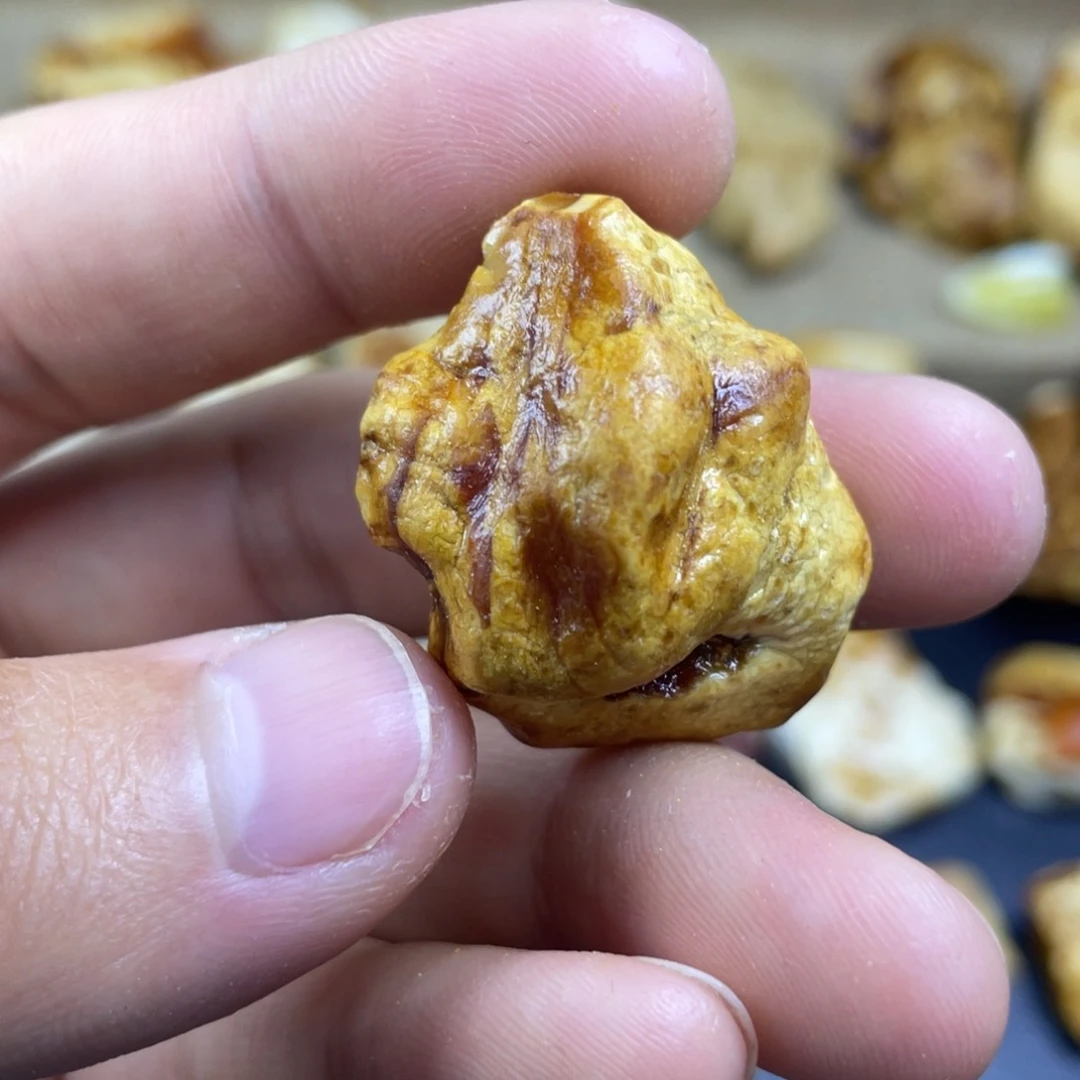 定制琥珀未镶嵌定制