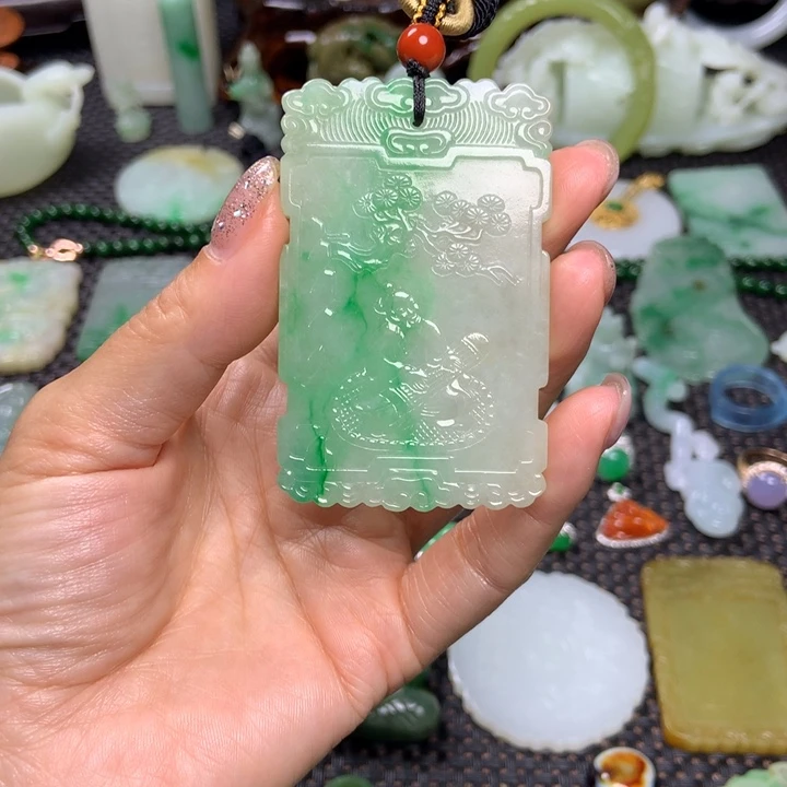 用***下未镶嵌挂件翡翠清