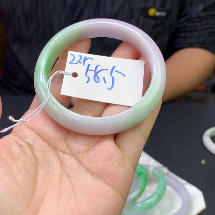 未镶嵌手镯翡翠225