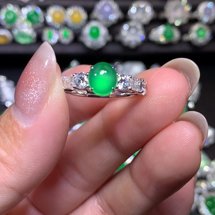 人***意翡翠18K金镶嵌戒指木那戒指