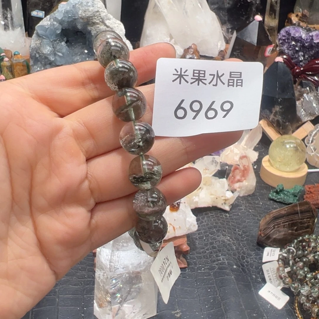 不***王水晶珠宝半成品未镶嵌