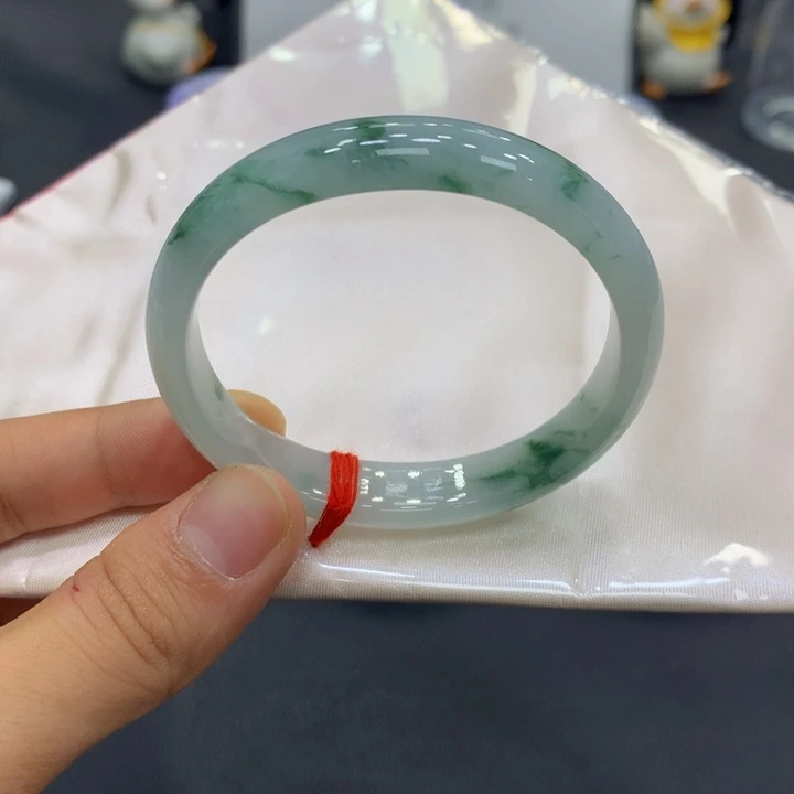 翡翠未镶嵌手镯翡翠29