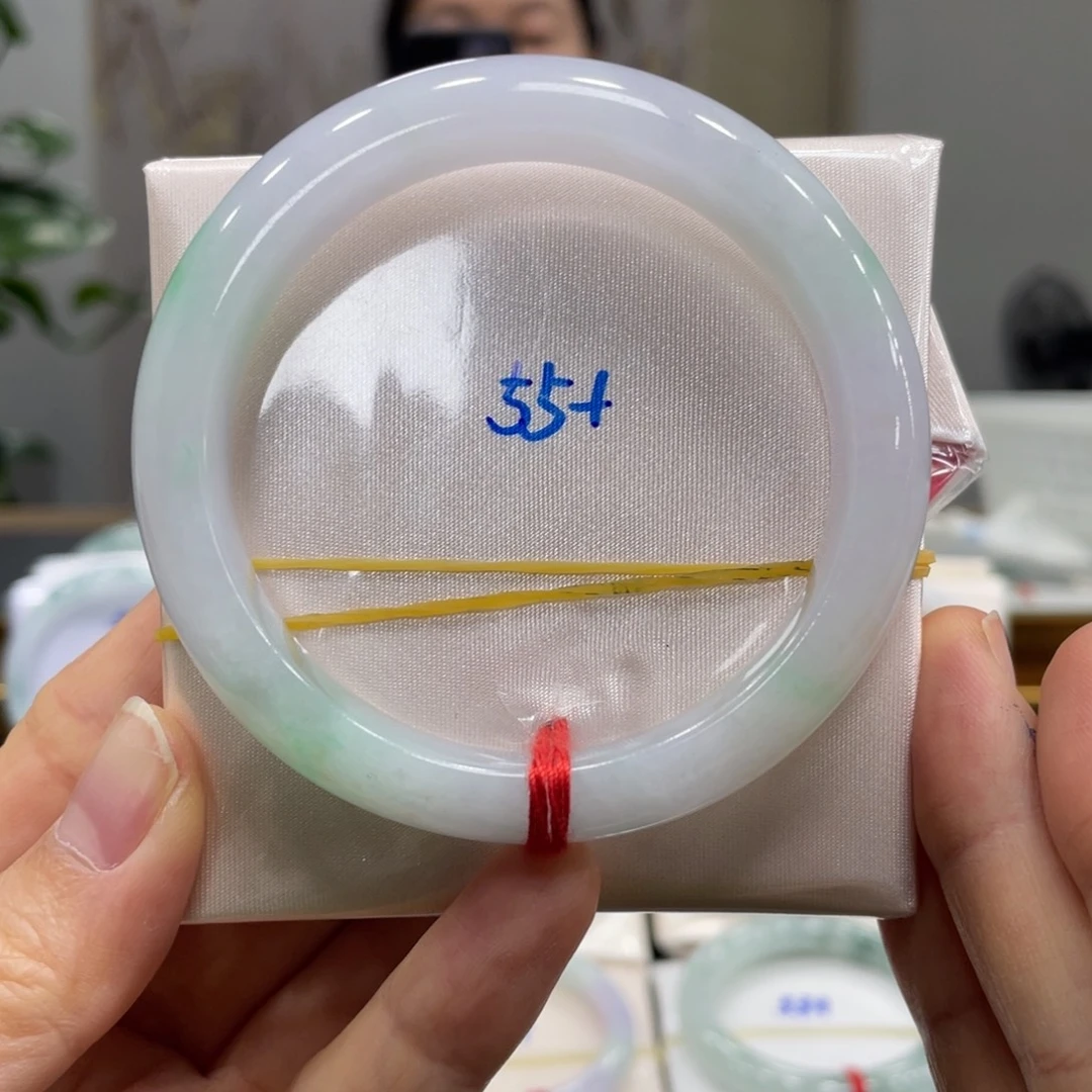 翡翠未镶嵌手镯翡翠