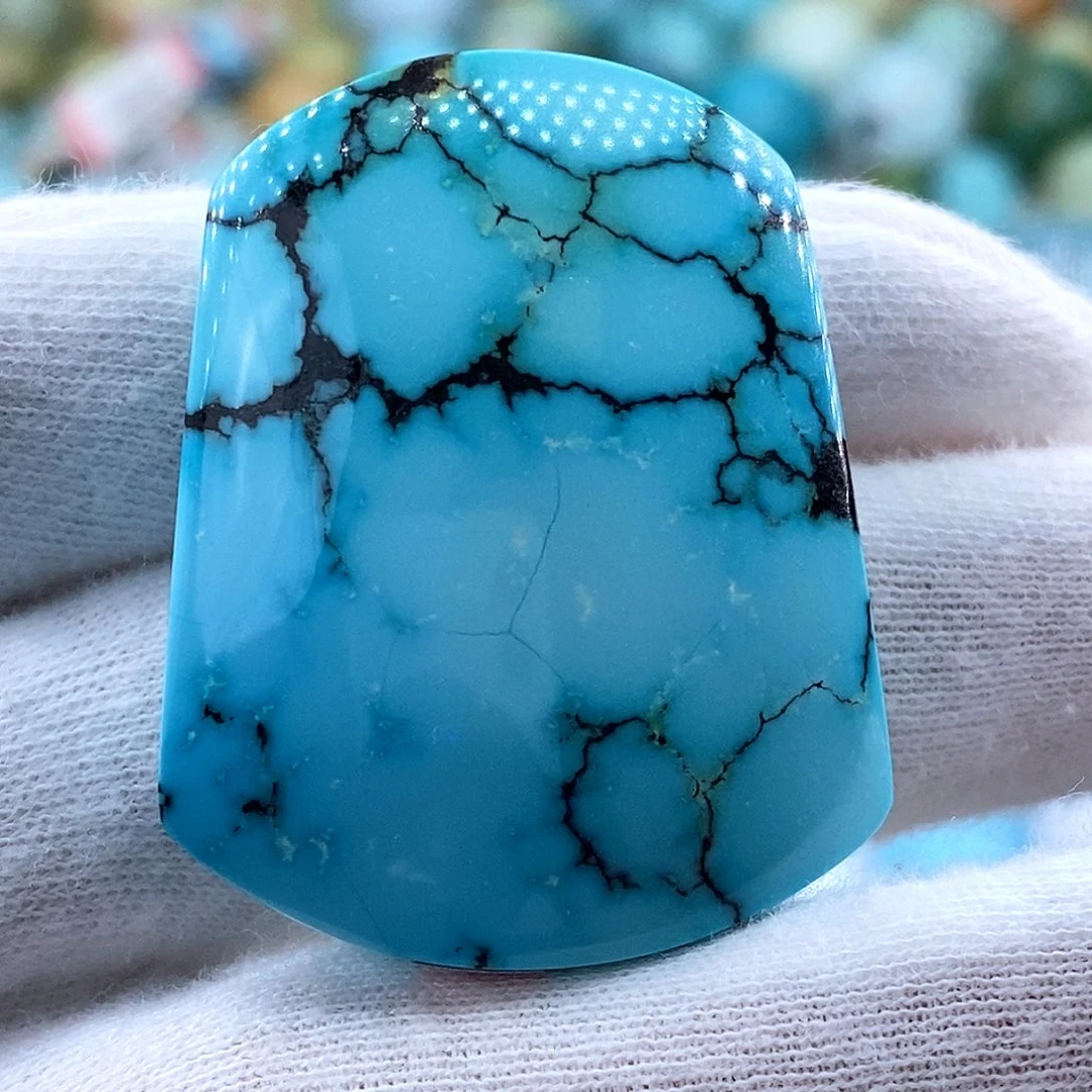 乐***央未镶嵌绿松石珠宝奇石