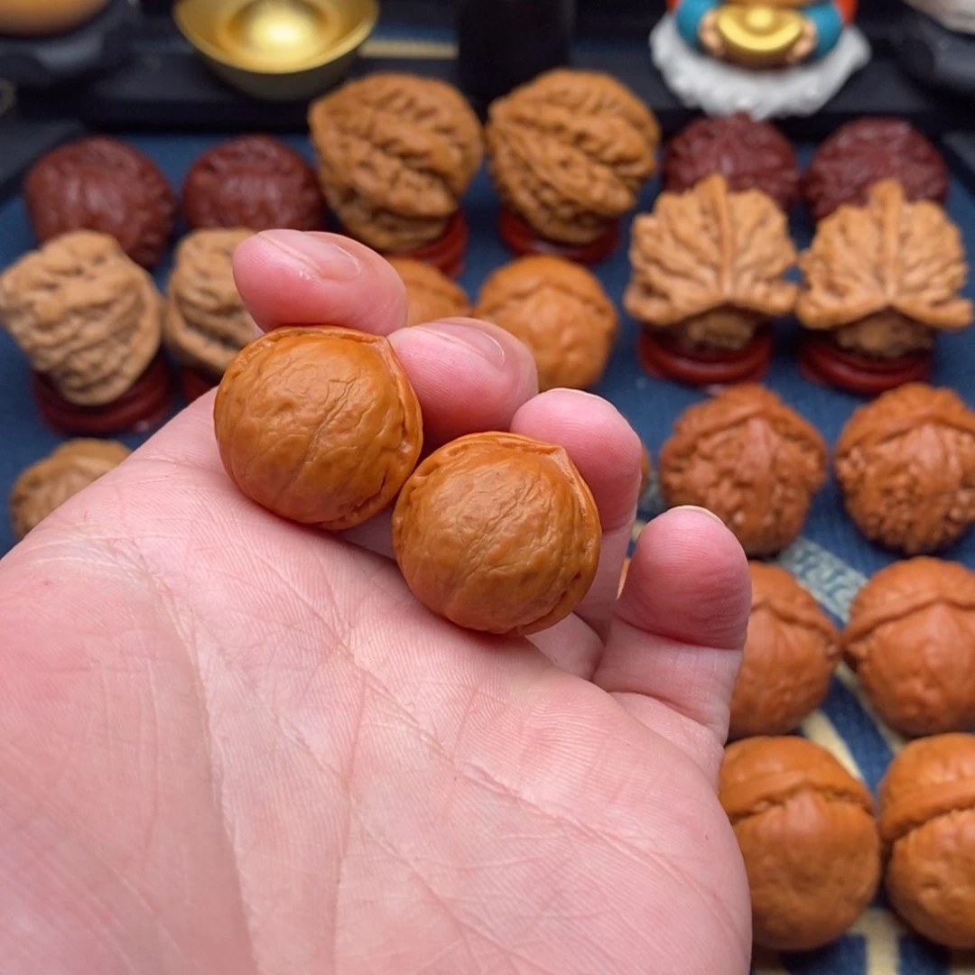 文玩核桃把件欧*L精品小手捻