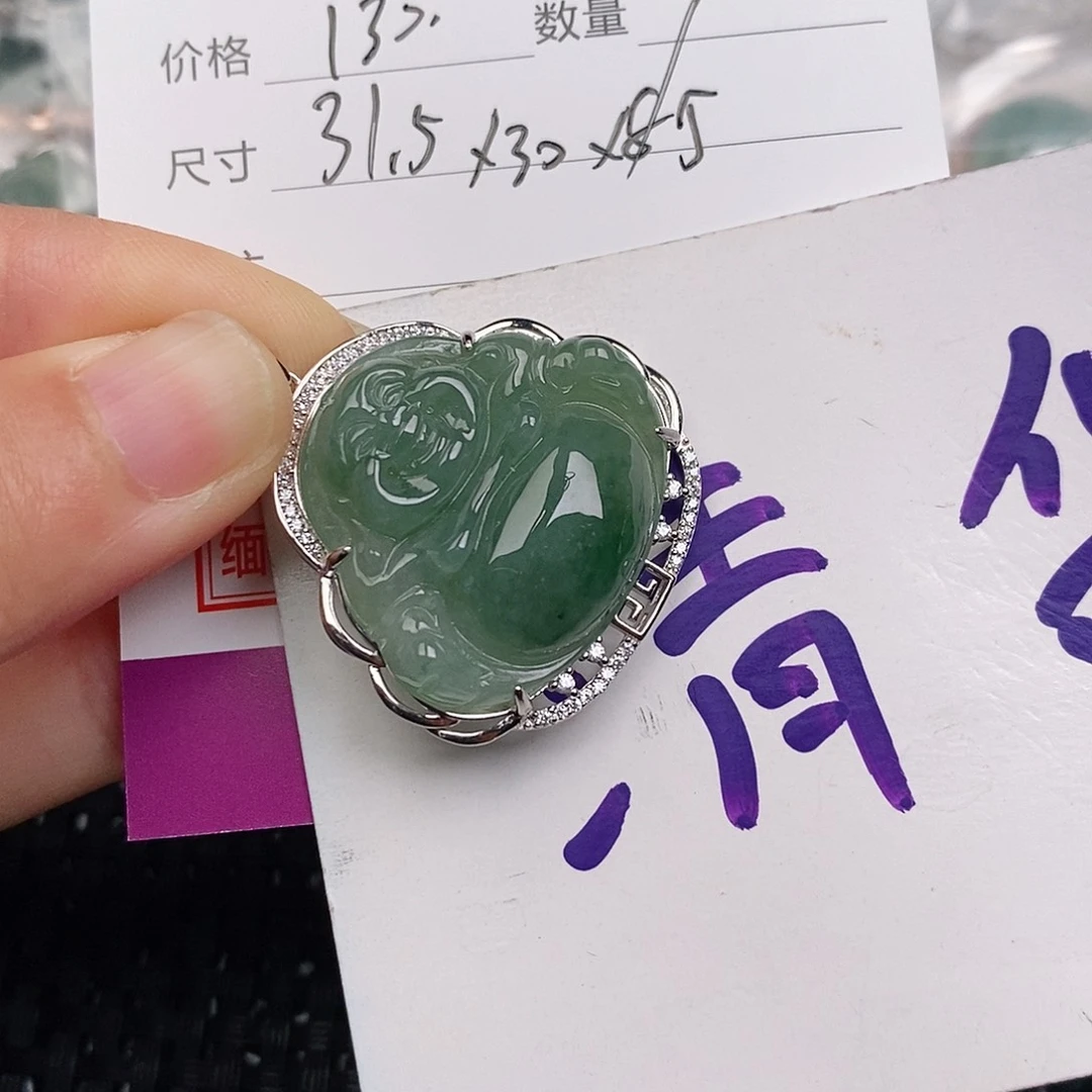 颈饰银S925镶嵌翡翠