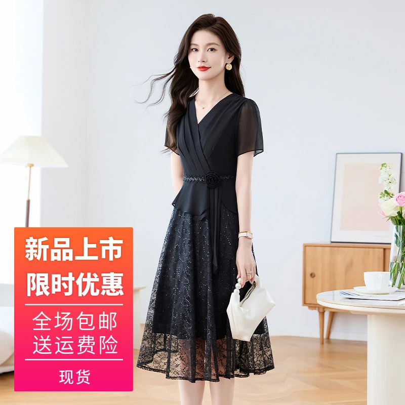 黑色品牌阔太太气质轻奢感连衣裙2025新款蕾丝假两件显瘦裙子减龄
