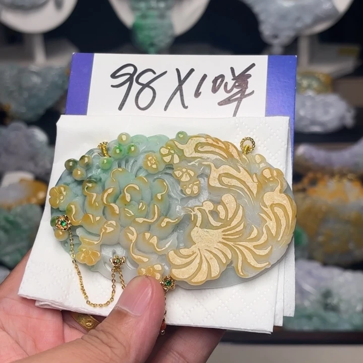 鸟***鱼翡翠未镶嵌颈饰吊坠