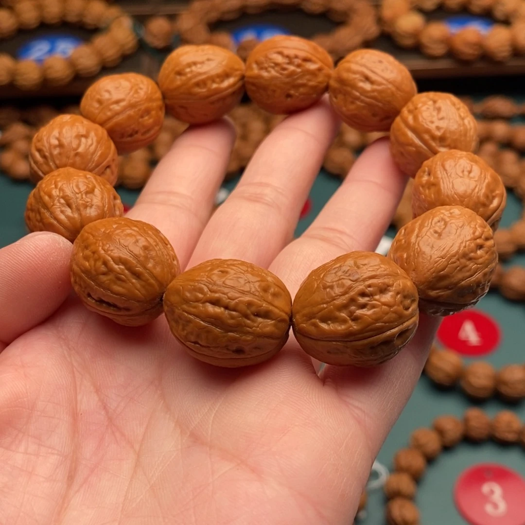 文玩核桃手串19尺寸光头枣
