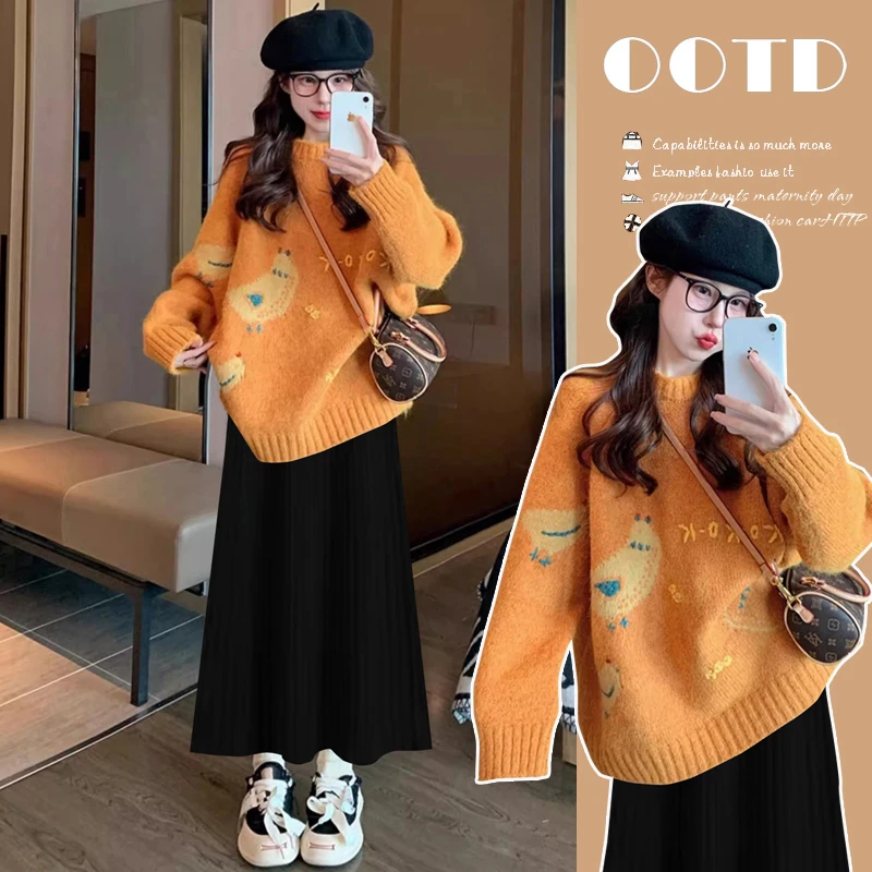 秋冬新款孕妇装时尚洋气减龄卡通动漫橘色毛衣搭宽松半身裙两件套