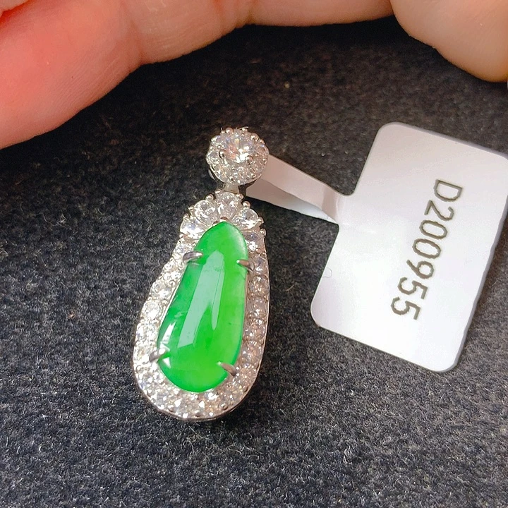 翡翠银S925镶嵌颈饰