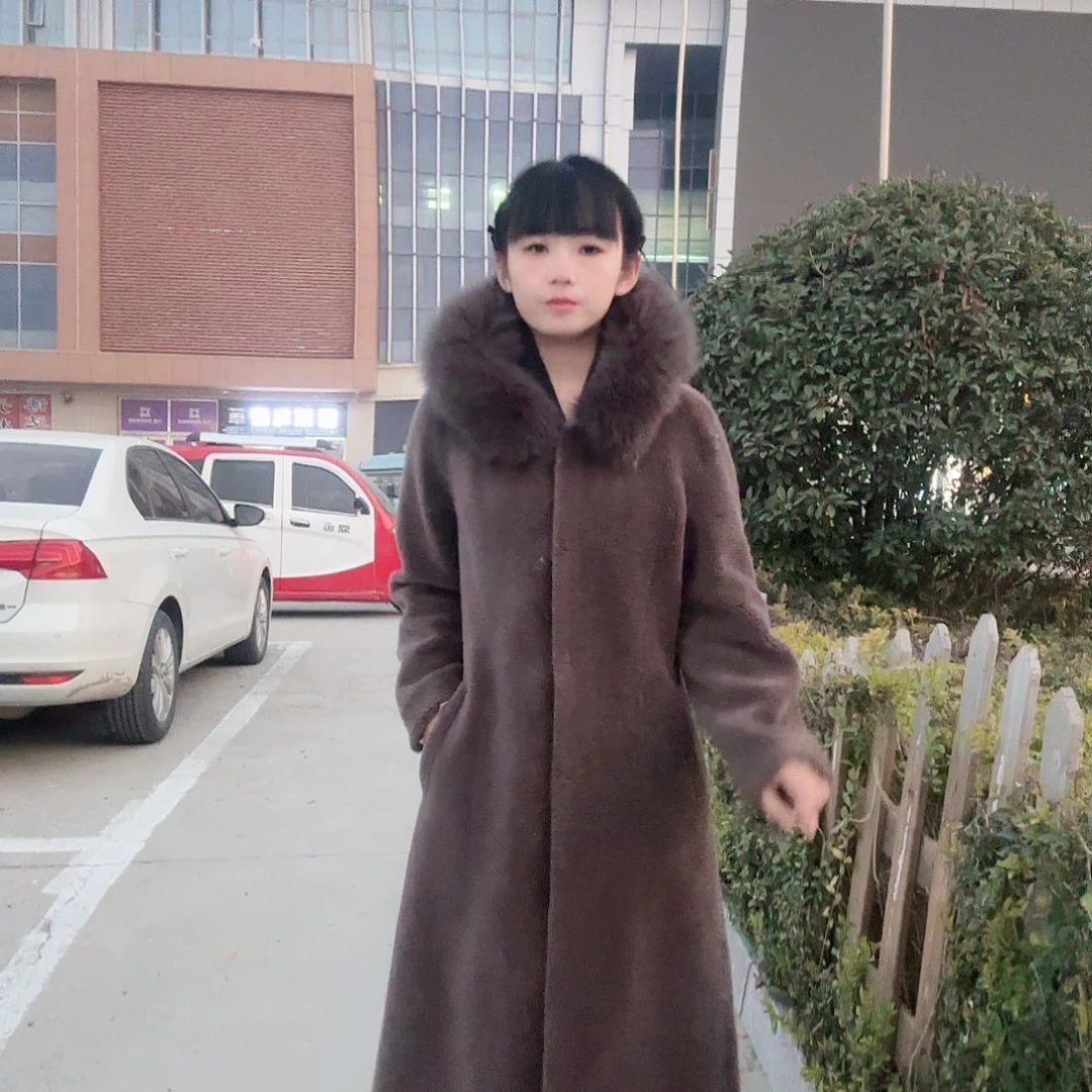 山羊毛米兜88888888888888880008000