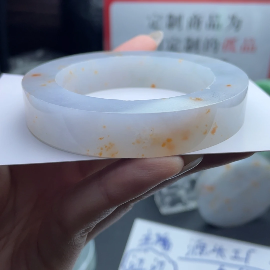 T***n定制翡翠未镶嵌翡翠