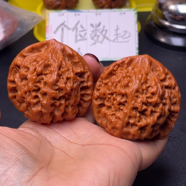 机***神吊坠桃核官帽福利