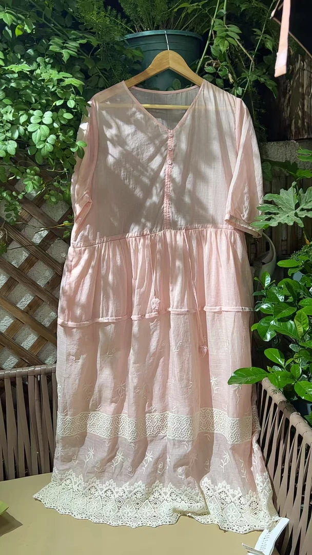 夏季新款纯苎麻重工刺绣吊带与长裙搭配连衣裙蕾丝拼接纯苎麻