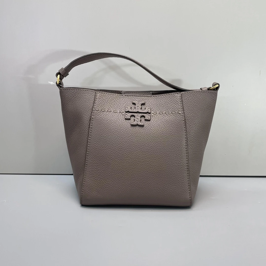 95新 TORY BURCH/汤丽柏琦 灰色变形水桶包 18*20*10cmD122902