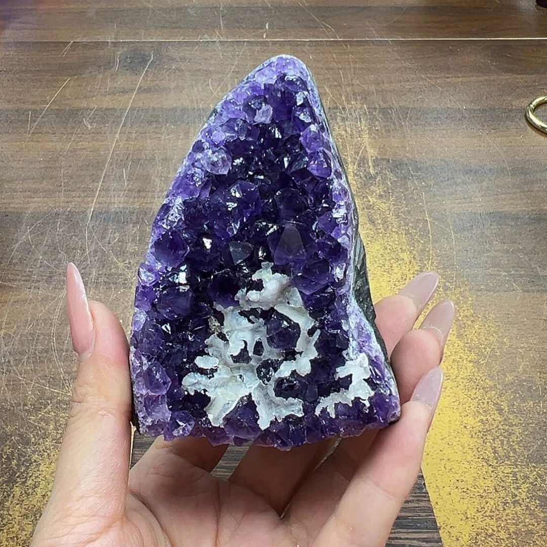 紫晶摆件未镶嵌晶体