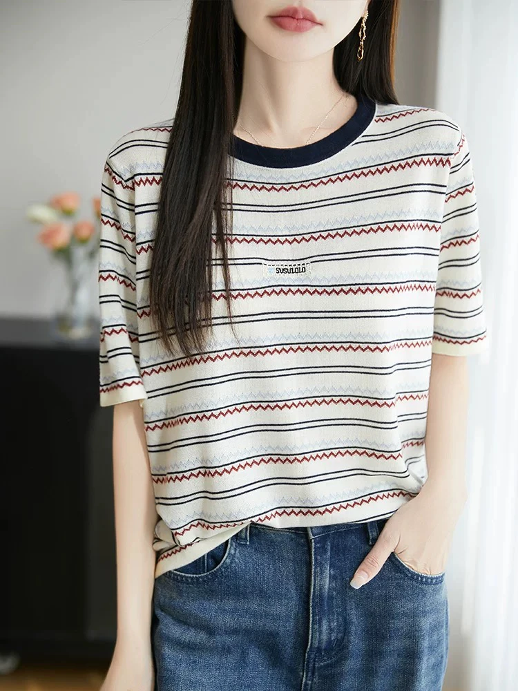 青青家 条纹显瘦体恤