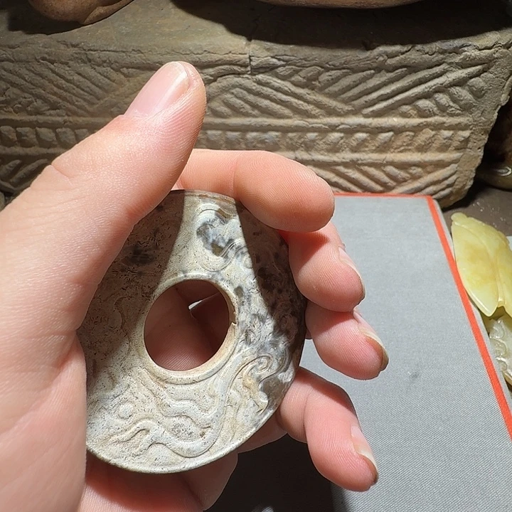 生***此和田玉（糖玉）未镶嵌挂件
