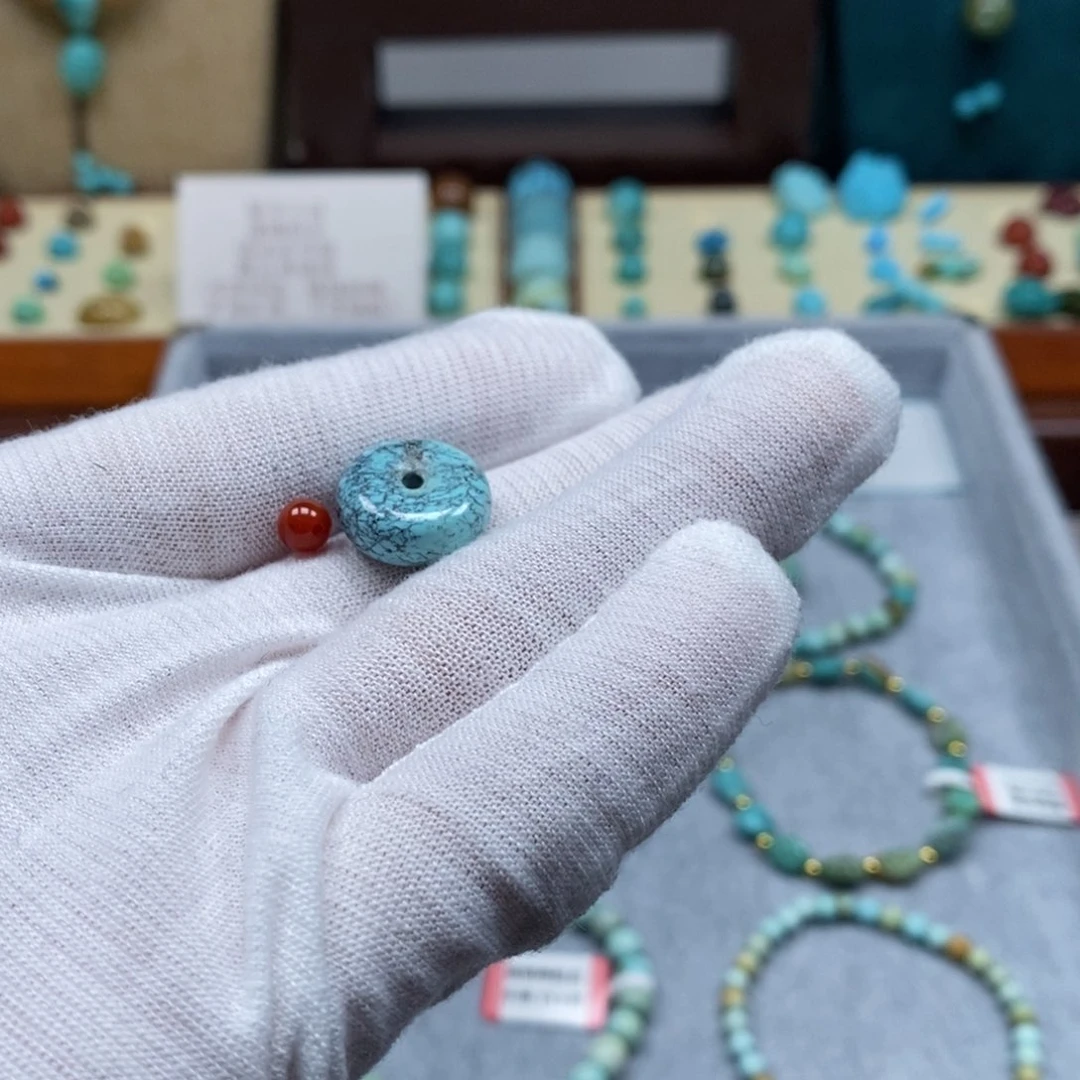 未镶嵌配饰南红玛瑙