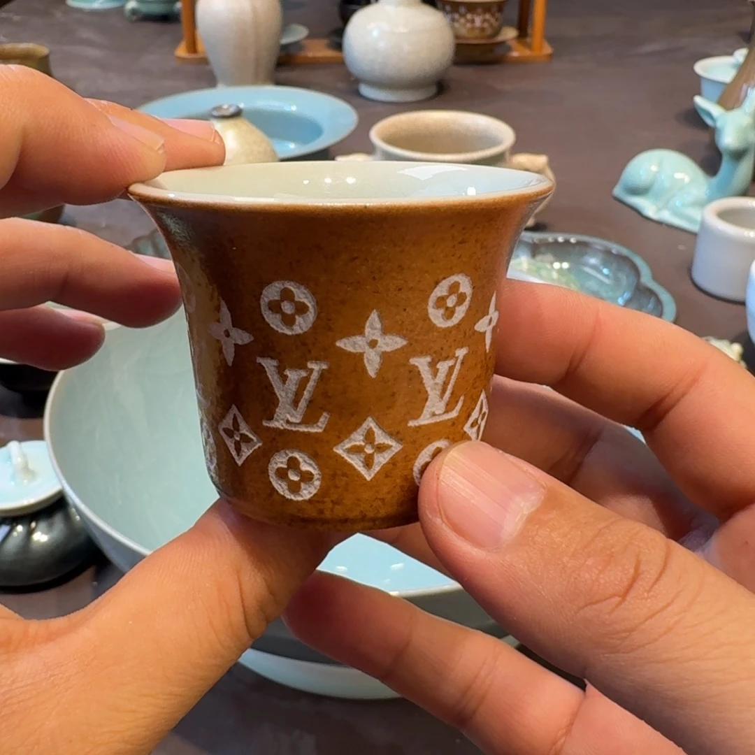 龙泉青瓷茶具微瑕