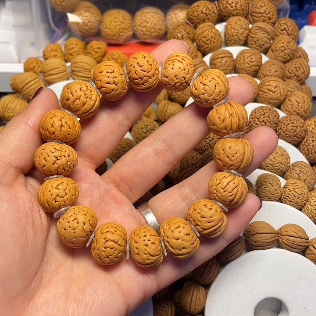 桃木大*桃核手串17+纽扣