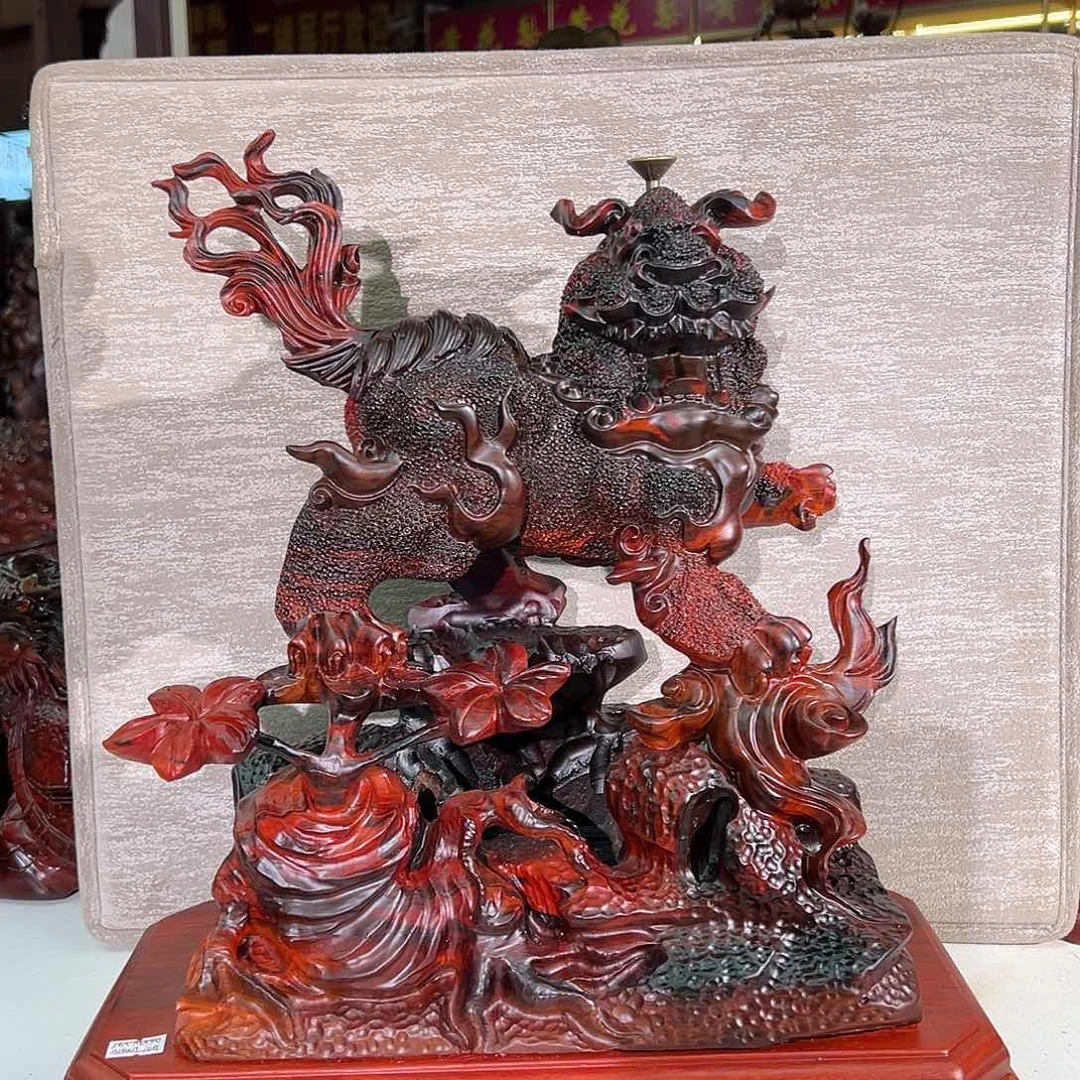 木昌*老挝大红酸枝貔貅