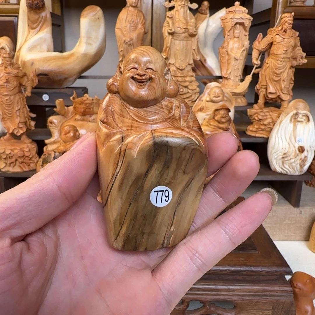 崖柏小木匠艺雕一物一拍