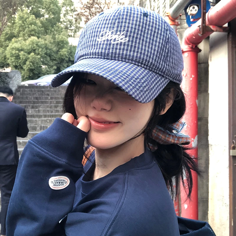 韩系小清新格纹字母棒球帽女春秋百搭宽檐大头围显脸小鸭舌帽子