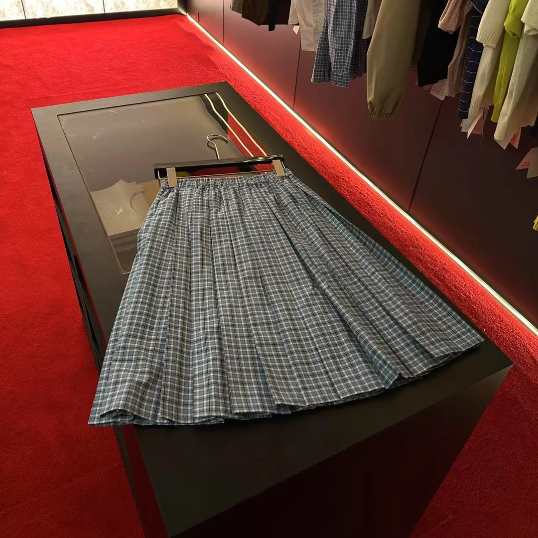 B003【缪家】高版本25n夏季新款刺绣字母徽标logo格纹百褶半身裙