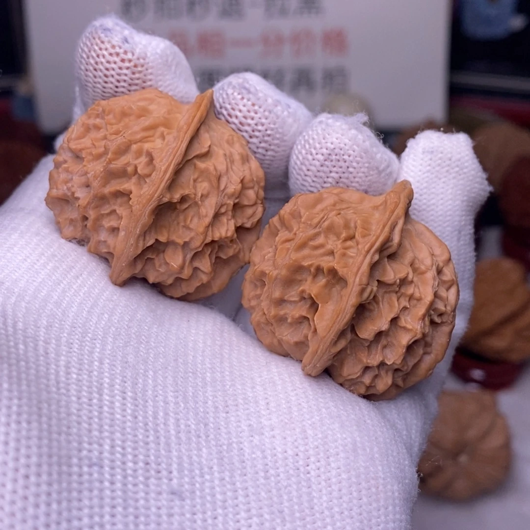 吊坠文玩核桃龙血马蹄