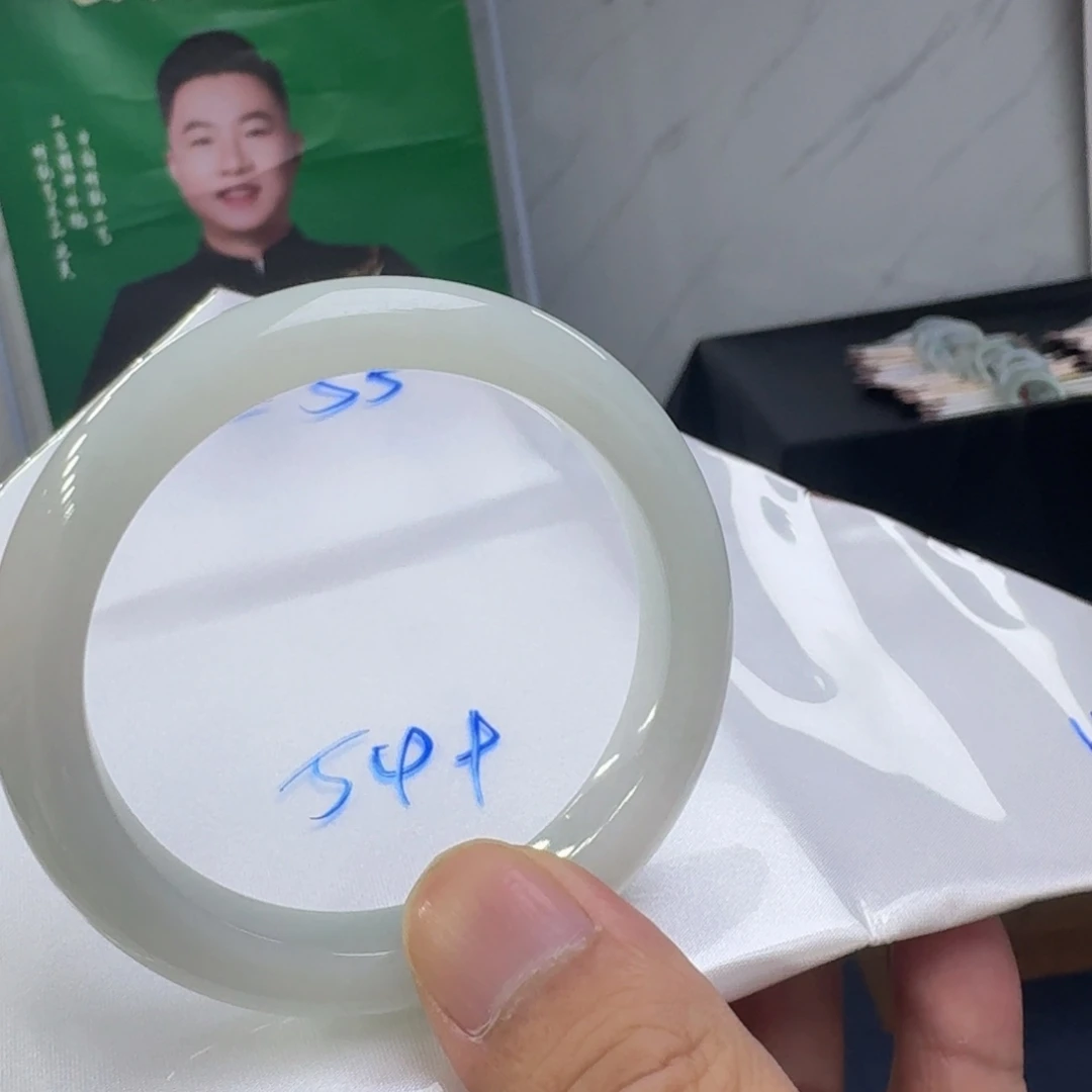 翡翠未镶嵌手镯纯天然缅甸翡翠A货